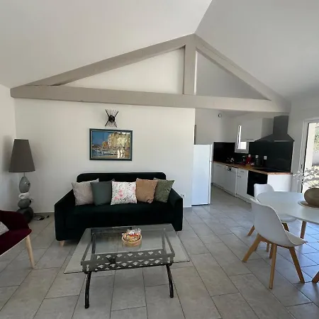 Maison Pour 4 Avec Clim Et Parking * Villeneuve-lès-Avignon