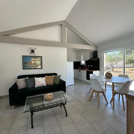 Maison Pour 4 Avec Clim Et Parking Сasa de vacaciones *